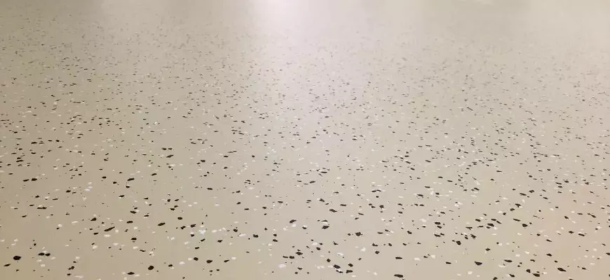Эпоксидные наливные полы: полное руководство по выбору, укладке и обслуживанию